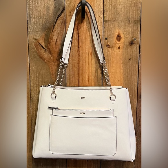 DKNY Bag and Pouch NWOT - Picture 3 of 7